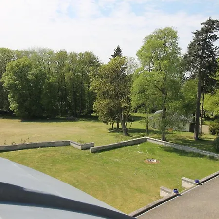 Schloss Wichmannsdorf * Kropelin